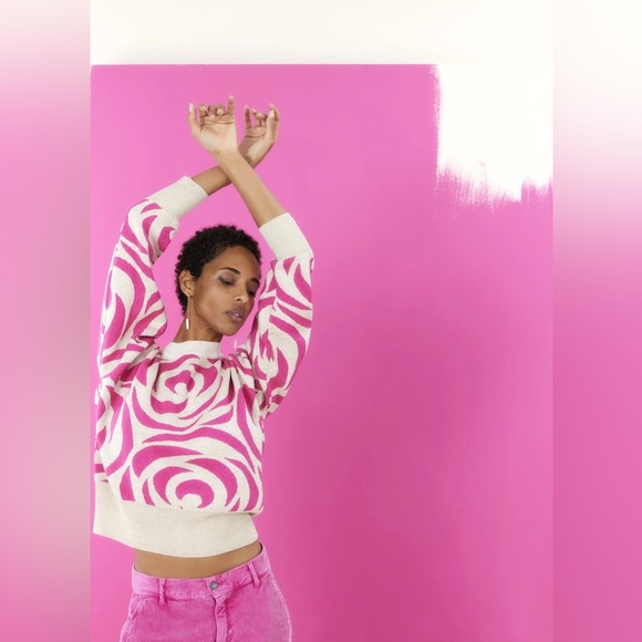 Summum Pink and Cream Patterned Women's Sweater - Picture 5 of 11